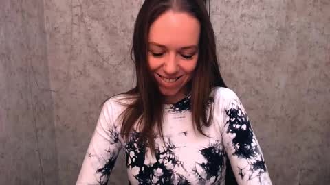 adamais_ online show from 21, 2, 2025