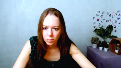 Snapshot of adamais_ chatting on 8, 1, 2026 adamais_ online show from 8, 1, 2026