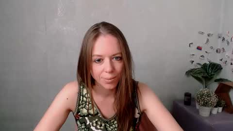 Snapshot of adamais_ chatting on 5, 6, 2026 adamais_ online show from 5, 6, 2026