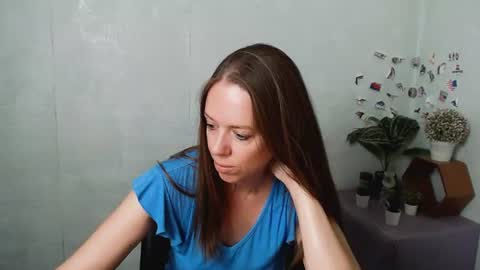 Snapshot of adamais_ chatting on 18, 6, 2026 adamais_ online show from 18, 6, 2026