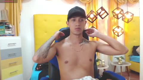 Adam online show from 26, 1, 2025