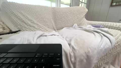 Snapshot of adameast000 chatting on 18, 1, 2026 Adam online show from 18, 1, 2026