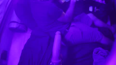 adamineve online show from 29, 1, 2025