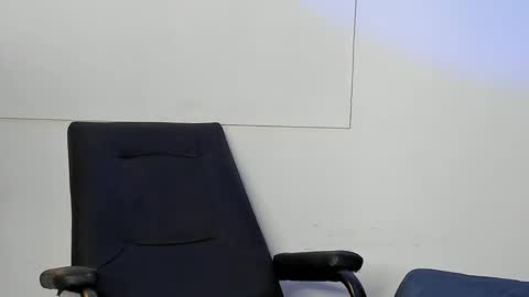 Snapshot of adan_rivas chatting on 19, 2, 2025 adan online show from 19, 2, 2025
