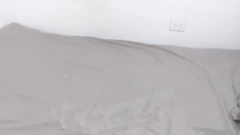 Adara Cooper online show from 4, 1, 2025