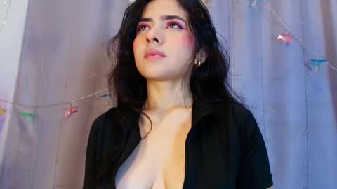 Snapshot of adara_johnson_ chatting on 9, 1, 2026 Adara Johnson online show from 9, 1, 2026