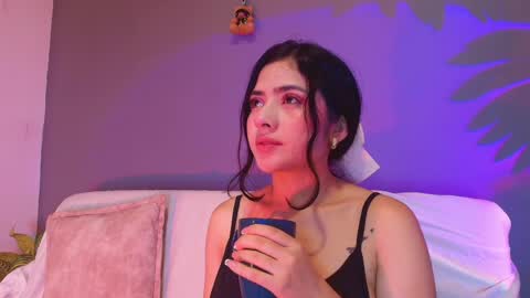 Snapshot of adara_johnson_ chatting on 16, 4, 2026 Adara Johnson online show from 16, 4, 2026