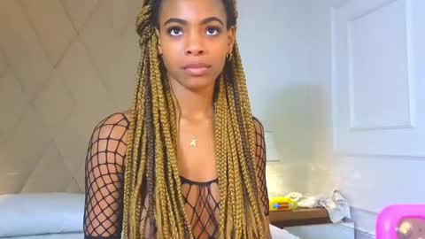 Snapshot of adarasmiith chatting on 18, 1, 2025 adarasmiith online show from 18, 1, 2025