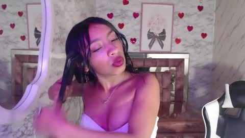 Snapshot of adarasuri_v chatting on 22, 5, 2026 Hi Stream 1000pm to 600am online show from 22, 5, 2026