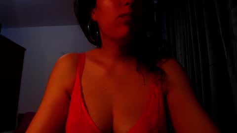 Snapshot of addicted2uts chatting on 17, 4, 2026 amy online show from 17, 4, 2026