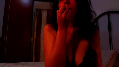 Snapshot of addicted2uts chatting on 23, 4, 2026 amy online show from 23, 4, 2026