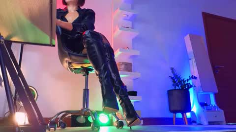 ADDICTION online show from 3, 4, 2026