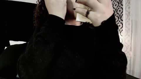 Ade  online show from 27, 10, 2025