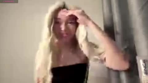 Snapshot of adelaidestuever chatting on 19, 2, 2026 Silena online show from 19, 2, 2026