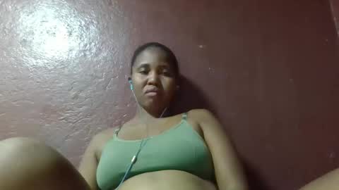 Snapshot of adelealy chatting on 22, 2, 2025 adelealy online show from 22, 2, 2025