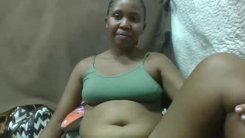 Snapshot of adelealy chatting on 3, 3, 2025 adelealy online show from 3, 3, 2025