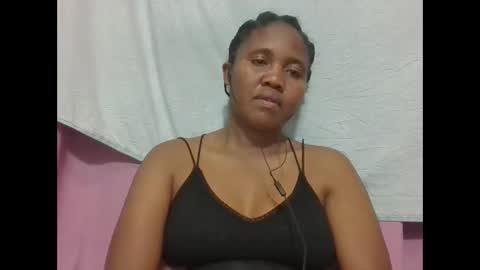 Snapshot of adelealy chatting on 2, 10, 2025 adelealy online show from 2, 10, 2025