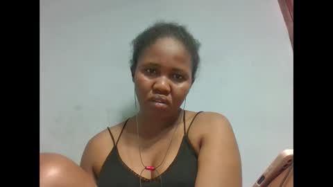 Snapshot of adelealy chatting on 17, 10, 2025 adelealy online show from 17, 10, 2025