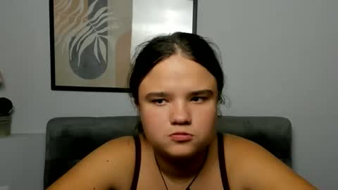 adelecruzz online show from 17, 9, 2025