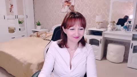 Snapshot of adelemoran chatting on 3, 3, 2025 AdeleMoran online show from 3, 3, 2025