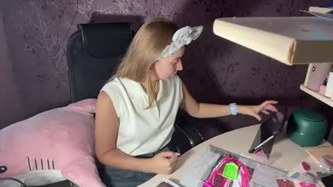 Snapshot of adeliacecil chatting on 26, 7, 2026 jennifer online show from 26, 7, 2026