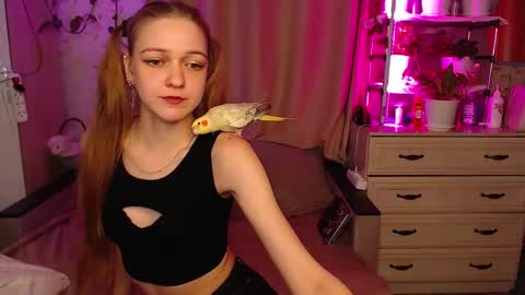 Snapshot of adelin_maxwell chatting on 7, 1, 2026 Lina online show from 7, 1, 2026