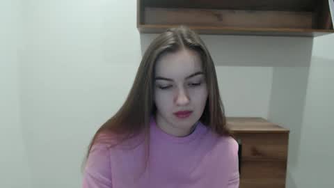 Snapshot of adelina_sweett chatting on 7, 11, 2025 adelina_sweett online show from 7, 11, 2025