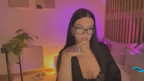 Adelinaacute online show from 21, 10, 2025