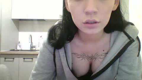 adelya_meow online show from 18, 10, 2025