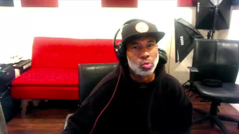 adick_ting online show from 18, 12, 2024