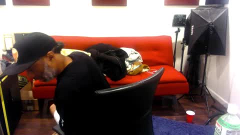 adick_ting online show from 15, 1, 2026