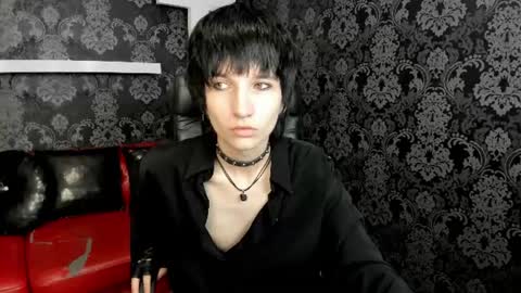 Snapshot of adonbev chatting on 20, 7, 2026 adonbev online show from 20, 7, 2026
