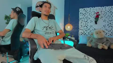 adonis_wb online show from 19, 11, 2025