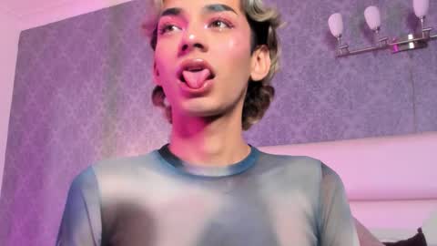 Adonis  online show from 4, 12, 2025