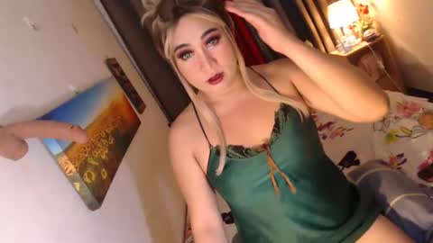 MsKim  online show from 13, 12, 2024