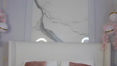 adoracortes online show from 19, 9, 2025