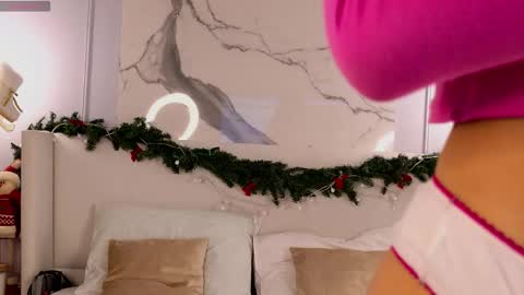 adoracortes online show from 12, 1, 2026