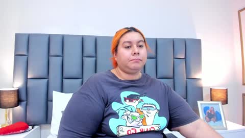 ANDREA PEREZ online show from 1, 2, 2025