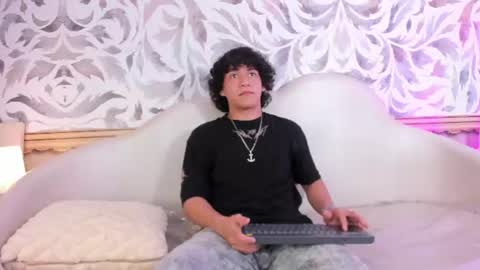 Adrian online show from 15, 7, 2026