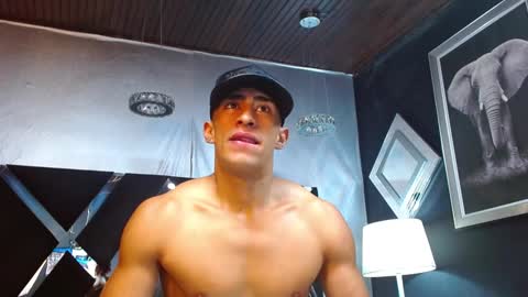   online show from 18, 12, 2024