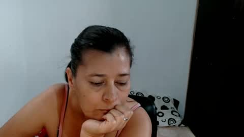 Snapshot of adriana_milf chatting on 17, 7, 2026 Adriana milf online show from 17, 7, 2026