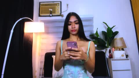 Adriana online show from 12, 12, 2024