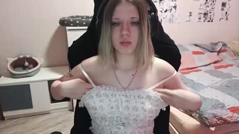 Snapshot of adriannamalango chatting on 6, 7, 2026 Sofa online show from 6, 7, 2026