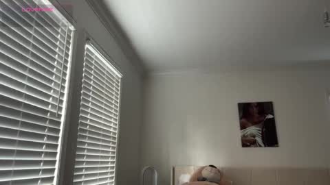 Adrianna  online show from 10, 10, 2025