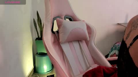 adrianny online show from 13, 1, 2026