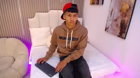 Snapshot of adrianstark_ chatting on 18, 5, 2026 adrianstark_ online show from 18, 5, 2026