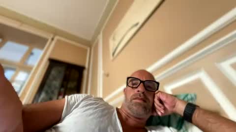 adrienfromparis online show from 29, 7, 2026