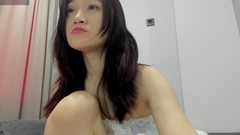 Aenie online show from 5, 1, 2025