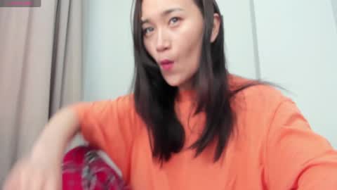 Aenie online show from 4, 2, 2025