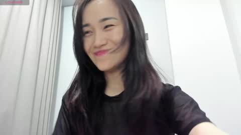 Aenie online show from 26, 2, 2025